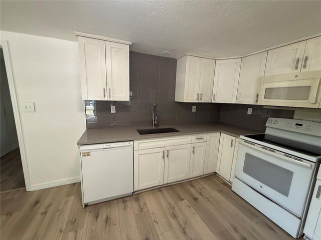 3424 MAZE LANE, Brandon, FL 33511