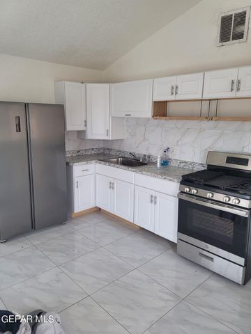 324 Valley Fair Way, El Paso, TX 79907