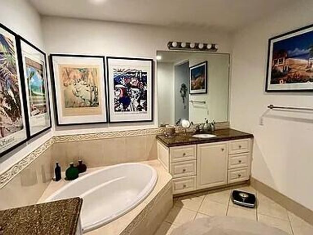 26 Harbour Isle Drive W 303, Fort Pierce, FL 34949