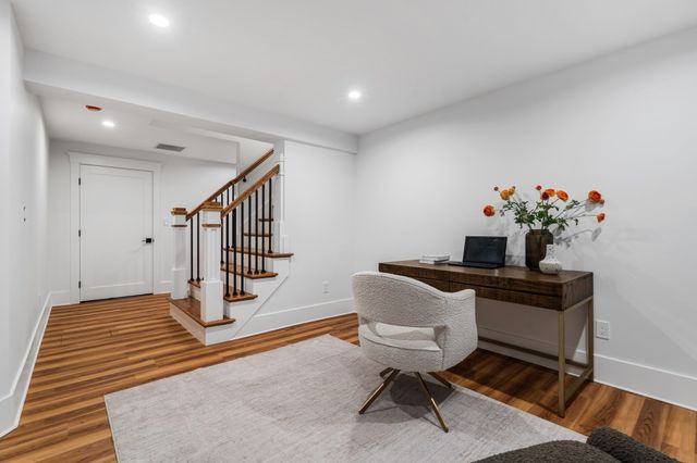 143 Coolidge St 1, Brookline, MA 02446