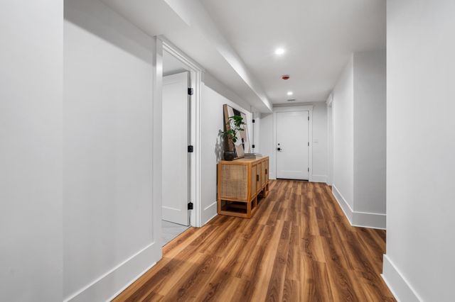 143 Coolidge St 1, Brookline, MA 02446