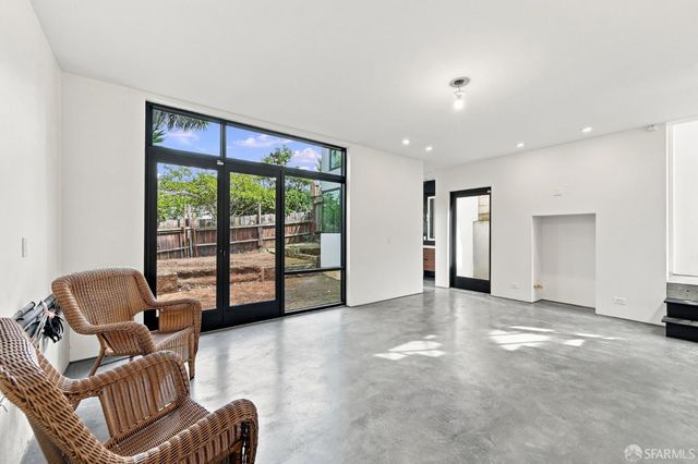 75 Bronte Street, San Francisco, CA 94110