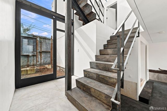 75 Bronte Street, San Francisco, CA 94110