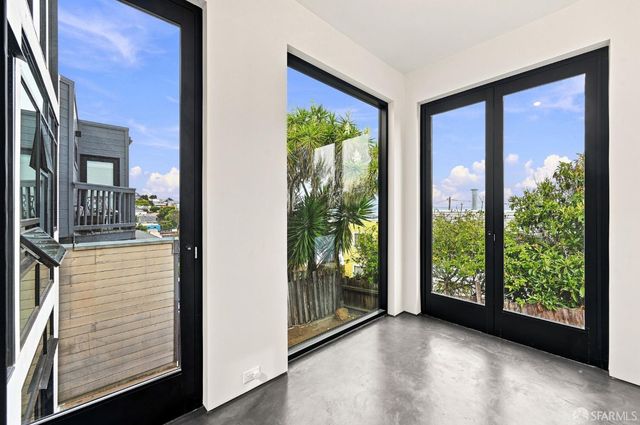 75 Bronte Street, San Francisco, CA 94110