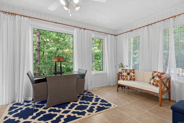 24 Encantado Way, Hot Springs Village, AR 71909