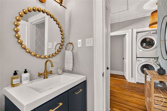 301 E 51st Street, Savannah, GA 31405
