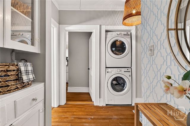 301 E 51st Street, Savannah, GA 31405