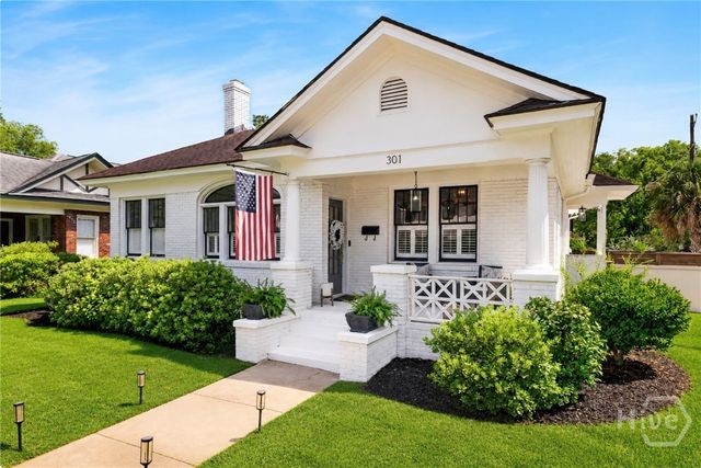 301 E 51st Street, Savannah, GA 31405