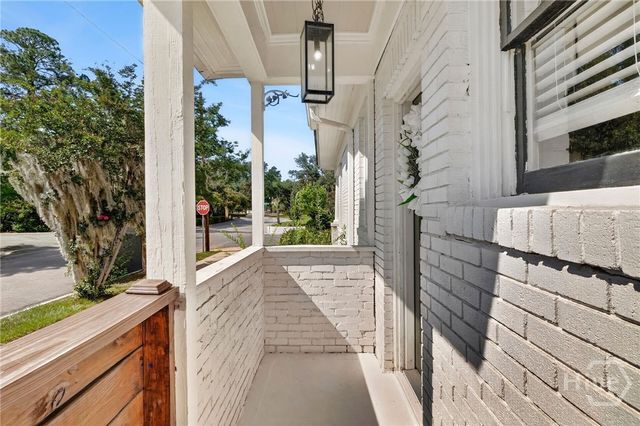 301 E 51st Street, Savannah, GA 31405