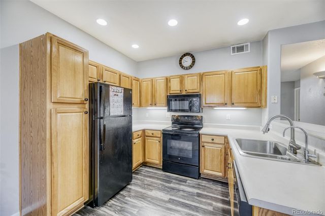 4875 S Balsam Way 9-104, Littleton, CO 80123