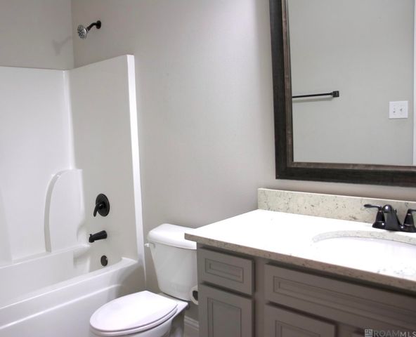 39193 Majestic Wood Ave, Gonzales, LA 70737