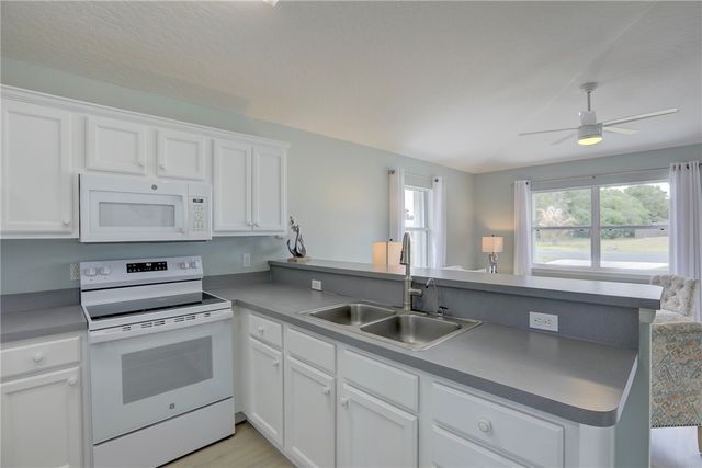 9363 Victoria Drive, Micco, FL 32976