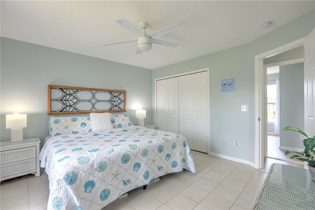 9363 Victoria Drive, Micco, FL 32976