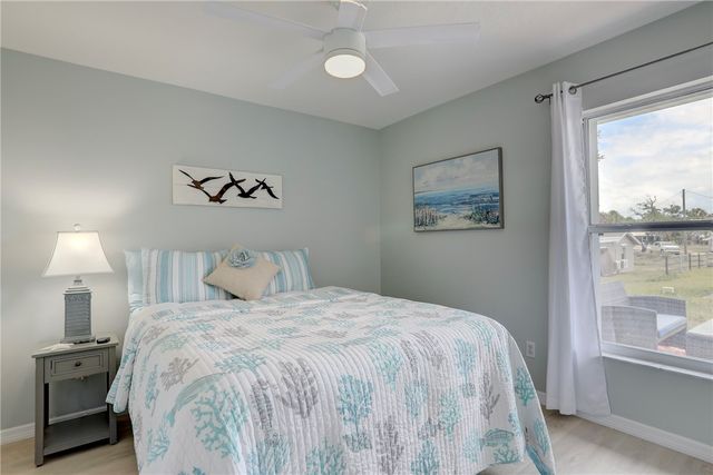 9363 Victoria Drive, Micco, FL 32976