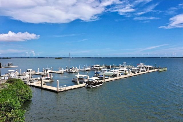 9363 Victoria Drive, Micco, FL 32976