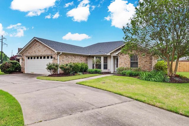 4013 Lakewood Valley Drive, North Little Rock, AR 72116