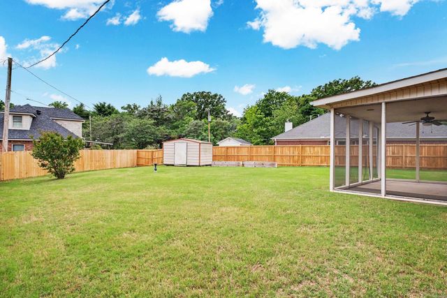 4013 Lakewood Valley Drive, North Little Rock, AR 72116