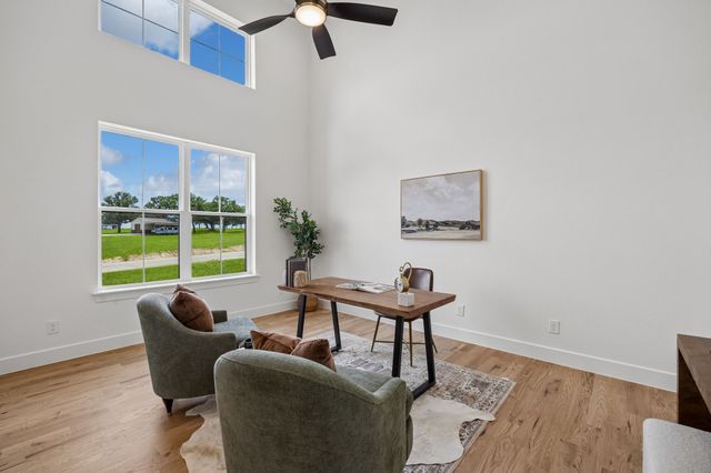 105 Desperado Way, Weatherford, TX 76088
