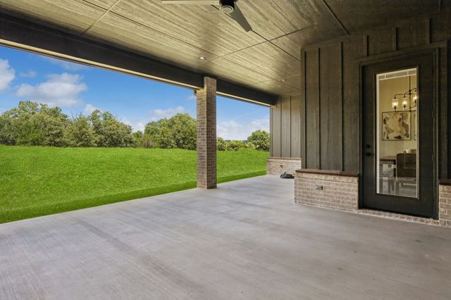 105 Desperado Way, Weatherford, TX 76088