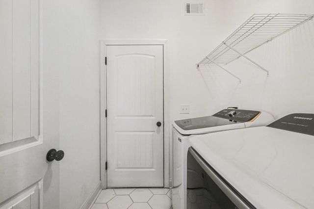 9802 Sunfish Ct, Murfreesboro, TN 37129