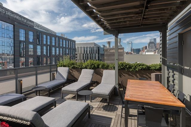 32 Traveler St 808, Boston, MA 02118