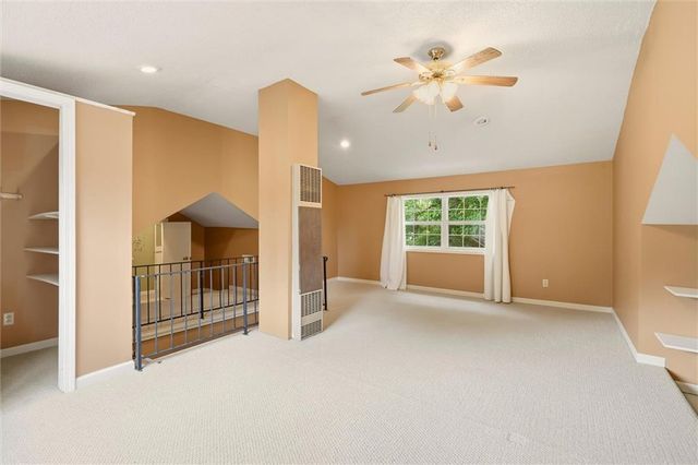 11411 E Norledge Street, Sugar Creek, MO 64054