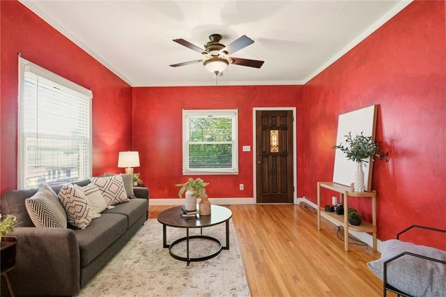 11411 E Norledge Street, Sugar Creek, MO 64054