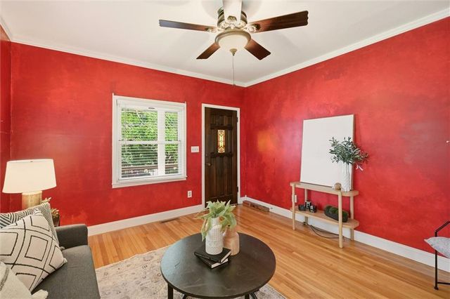 11411 E Norledge Street, Sugar Creek, MO 64054