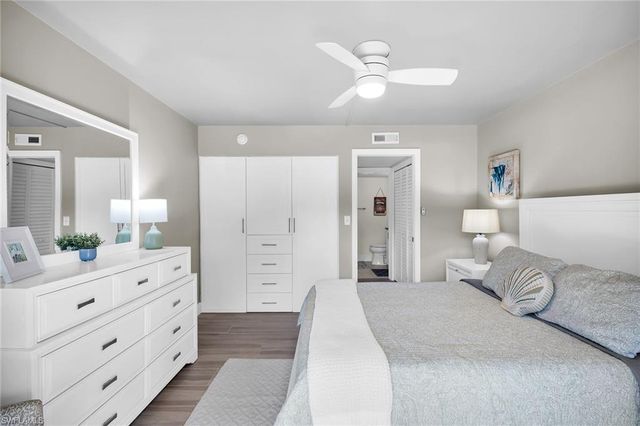 1215 Edington PL M2, Marco Island, FL 34145
