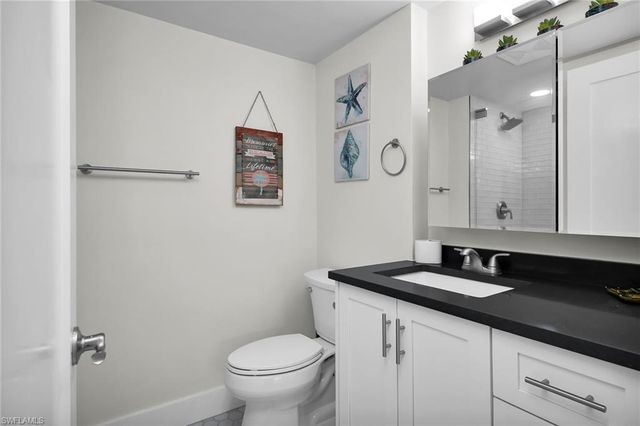 1215 Edington PL M2, Marco Island, FL 34145