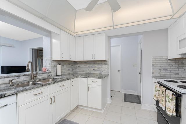 1720 FLORENCE AVENUE, Englewood, FL 34223