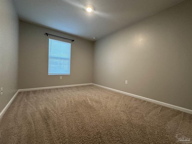 7540 Oak Lake Blvd, Pensacola, FL 32526