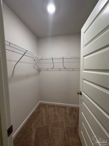 7540 Oak Lake Blvd, Pensacola, FL 32526