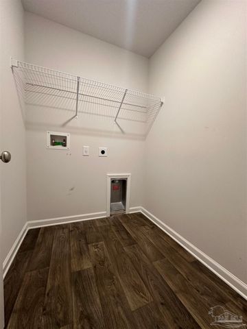 7540 Oak Lake Blvd, Pensacola, FL 32526