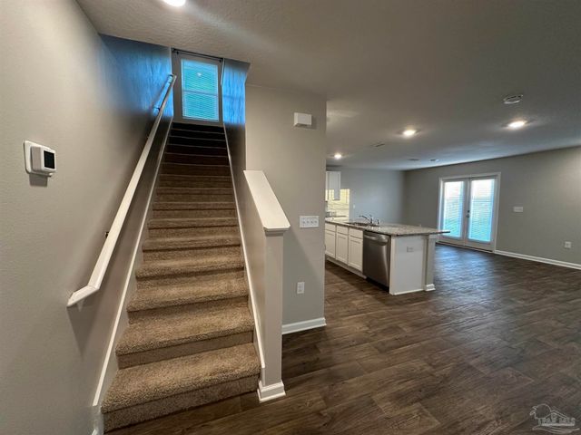 7540 Oak Lake Blvd, Pensacola, FL 32526