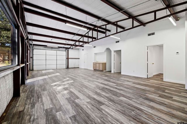 1620 N Fm 17, Alba, TX 75410