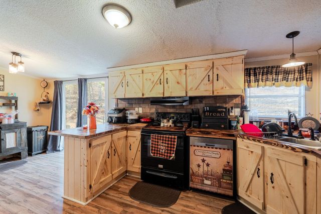 89 BITTER ROOT DR, Shenandoah, VA 22849