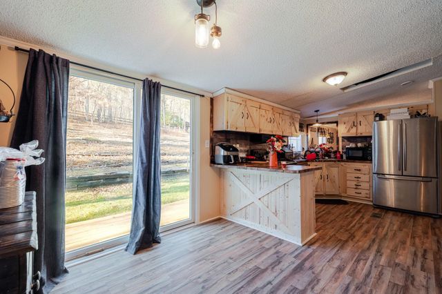 89 BITTER ROOT DR, Shenandoah, VA 22849