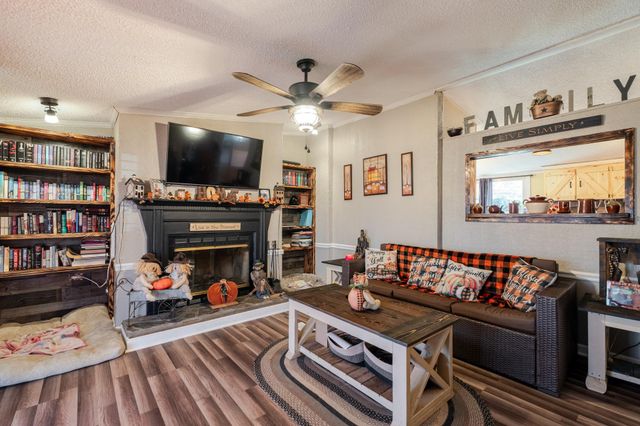 89 BITTER ROOT DR, Shenandoah, VA 22849