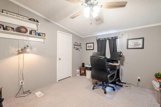 89 BITTER ROOT DR, Shenandoah, VA 22849