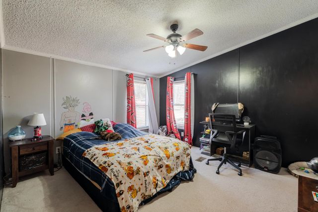 89 BITTER ROOT DR, Shenandoah, VA 22849