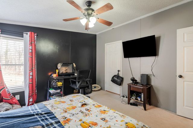 89 BITTER ROOT DR, Shenandoah, VA 22849