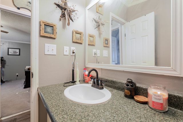 89 BITTER ROOT DR, Shenandoah, VA 22849