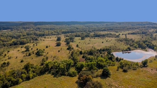 24243 Tiny Chapel, Madill, OK 73446