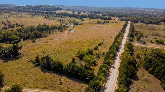 24243 Tiny Chapel, Madill, OK 73446