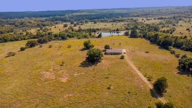24243 Tiny Chapel, Madill, OK 73446
