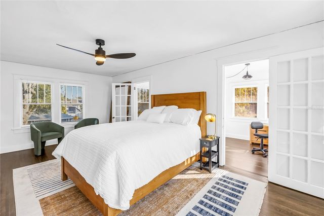 2320 5TH STREET N, St Petersburg, FL 33704