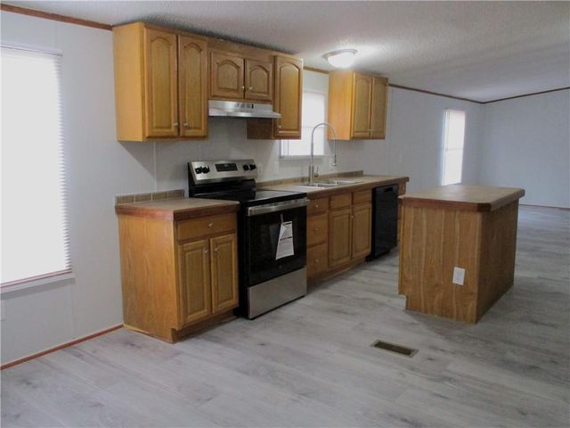 606 Cline NW Road, Resaca, GA 30735