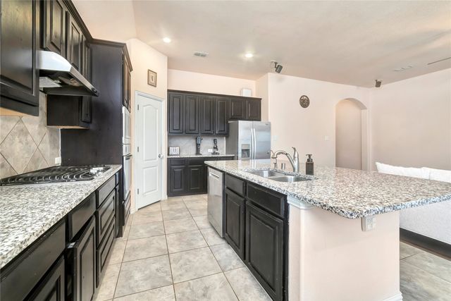 1008 Hoxton Road, Forney, TX 75126