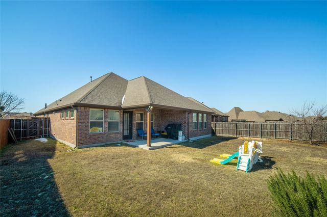 1008 Hoxton Road, Forney, TX 75126